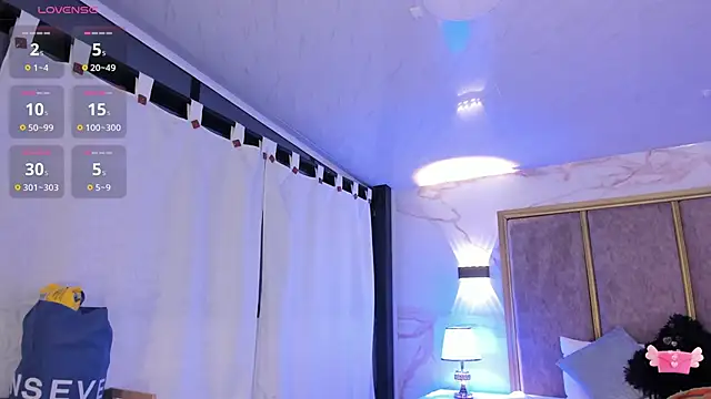 GiselOrtiz online show from 11/18/25, 10:09