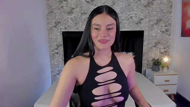 Maylin Garcia online show from 10/07/25, 07:00