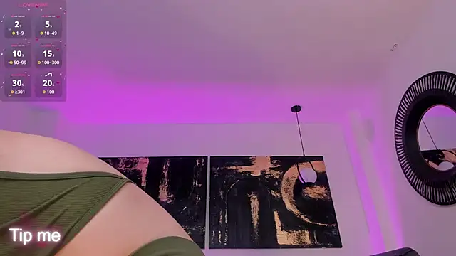 CorinneRusso online show from 06/26/26, 12:53