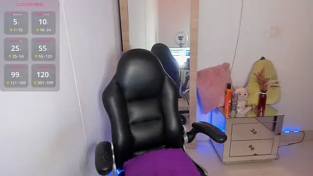 hellensexy online show from 12/16/25, 09:53