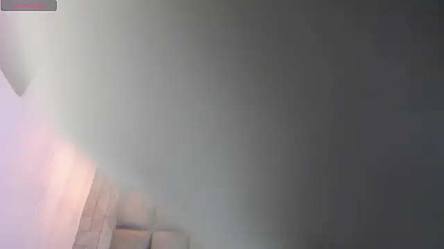 Snapshot of megan_woll chatting on 03/19/25, 02:27 megan woll online show from 03/19/25, 02:27