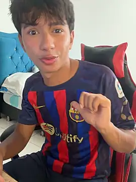 Leonarrrd 01 online show from 02/06/26, 09:18