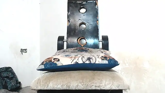 Amazing12inch online show from 01/25/25, 05:18