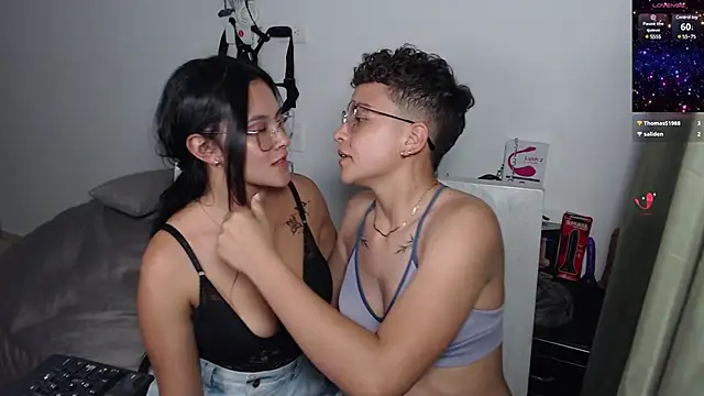 Antonella Cruz02 online show from 03/12/25, 12:42