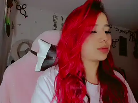 madisonx17 online show from 01/06/25, 04:26