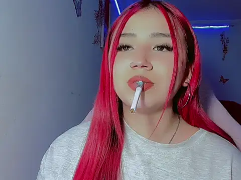 madisonx17 online show from 10/22/25, 10:42