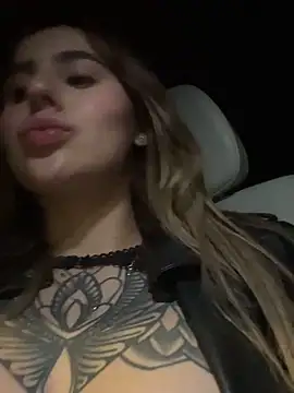 ValerieHilton online show from 01/03/25, 04:55