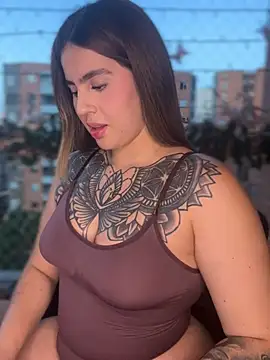 ValerieHilton online show from 01/15/25, 11:08