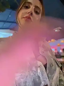 ValerieHilton online show from 03/08/25, 12:33