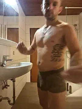 Snapshot of magicSeX4You chatting on 09/09/25, 07:57 magicSeX4You online show from 09/09/25, 07:57