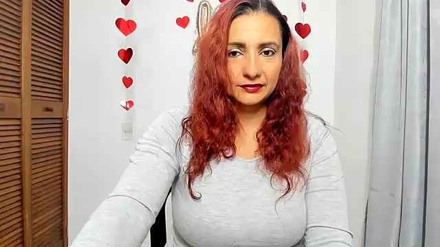 xulay11 online show from 12/14/24, 04:12