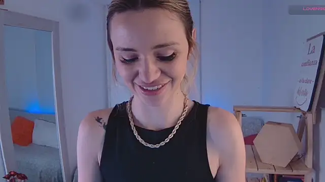 Lucy Princes online show from 01/20/25, 02:43