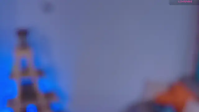 Lucy Princes online show from 02/07/25, 03:45