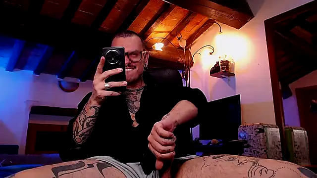 cek 186 online show from 11/11/25, 09:15