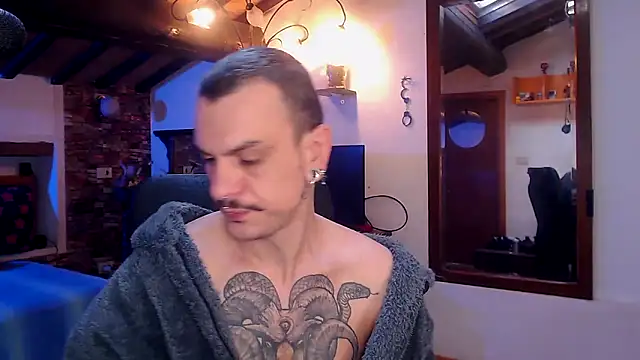 cek 186 online show from 12/03/25, 10:35