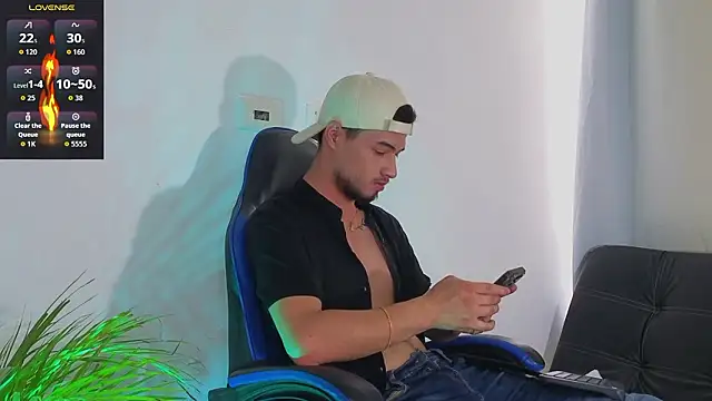 EdwardRoss  online show from 02/23/26, 09:01