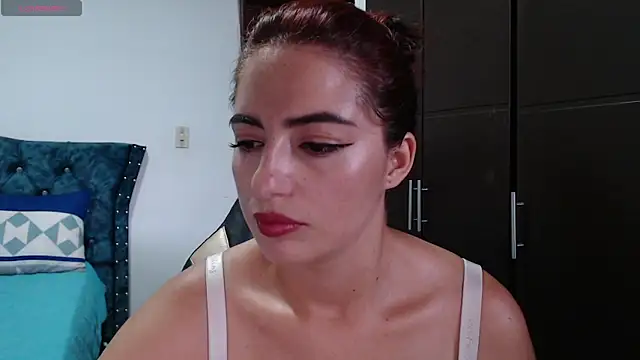 Kate lorens9 online show from 12/12/24, 09:26