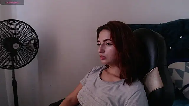 Kate lorens9 online show from 01/21/25, 09:36