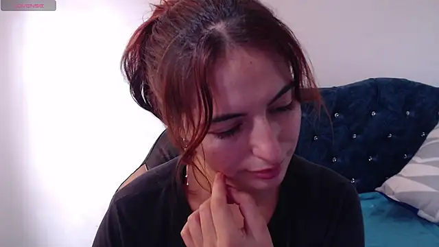 Kate lorens9 online show from 01/28/25, 04:52