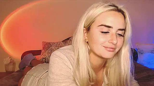 HaileyRosen online show from 01/16/25, 08:22