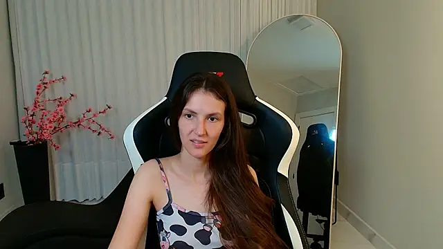 upssnowy online show from 11/16/25, 02:06