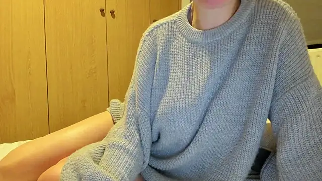 Sheandhim23 online show from 03/12/25, 08:20