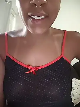 Snapshot of Julia_Pretinha chatting on 01/13/26, 01:38 Julia Pretinha online show from 01/13/26, 01:38