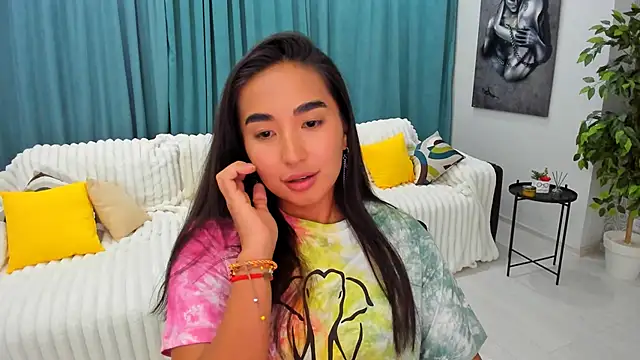 Snapshot of worldofkim chatting on 01/17/25, 05:19 worldofkim online show from 01/17/25, 05:19