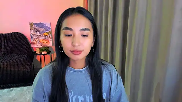 Snapshot of worldofkim chatting on 02/21/25, 04:59 worldofkim online show from 02/21/25, 04:59