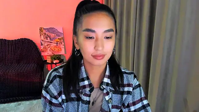 Snapshot of worldofkim chatting on 02/28/25, 08:18 worldofkim online show from 02/28/25, 08:18