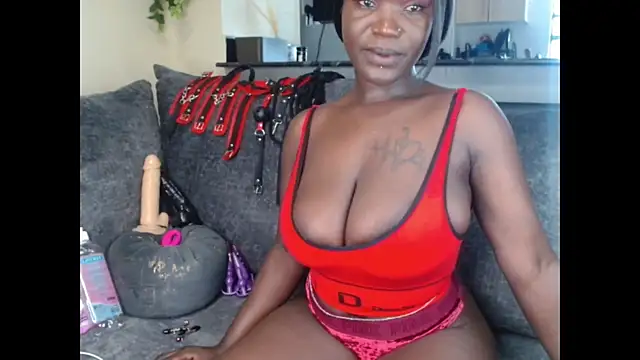 Snapshot of yummy_sweet_caramel chatting on 12/22/24, 06:28 yummy sweet caramel online show from 12/22/24, 06:28