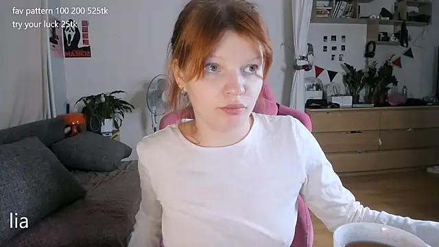 Snapshot of lil_lia chatting on 06/01/26, 11:50 lil lia online show from 06/01/26, 11:50