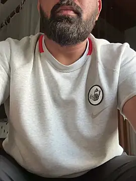 Snapshot of deltaforce1987 chatting on 12/27/24, 12:01 deltaforce1987 online show from 12/27/24, 12:01