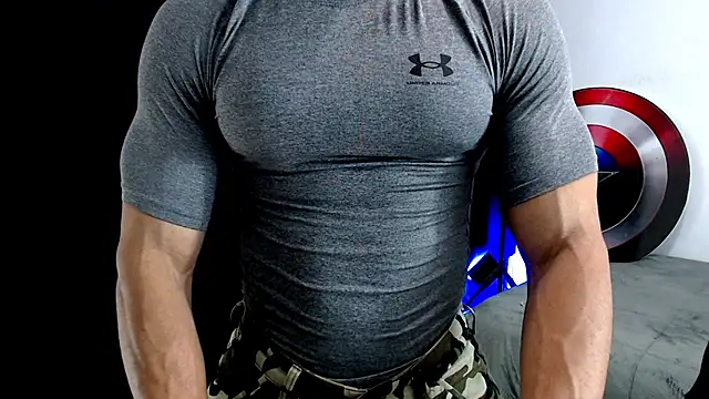 Antonywebb94 online show from 01/18/26, 08:34