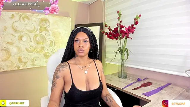 Snapshot of haiiley_more chatting on 12/04/24, 08:01 haiiley more online show from 12/04/24, 08:01