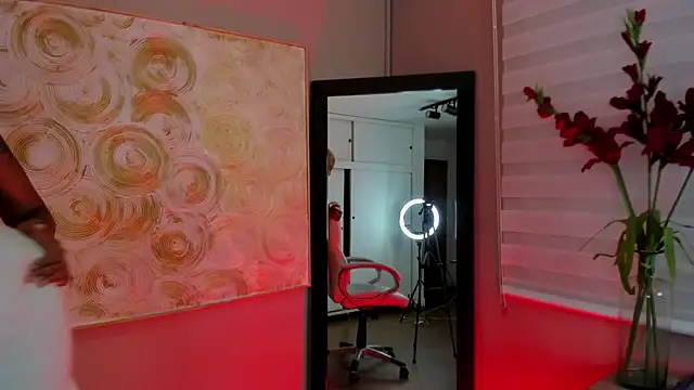 Snapshot of haiiley_more chatting on 02/04/25, 02:17 haiiley more online show from 02/04/25, 02:17