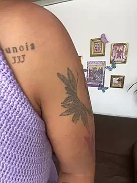 Snapshot of haiiley_more chatting on 02/08/25, 08:21 haiiley more online show from 02/08/25, 08:21