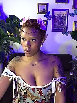 Snapshot of haiiley_more chatting on 11/01/25, 04:58 haiiley more online show from 11/01/25, 04:58