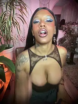 Snapshot of haiiley_more chatting on 02/07/26, 11:52 haiiley more online show from 02/07/26, 11:52