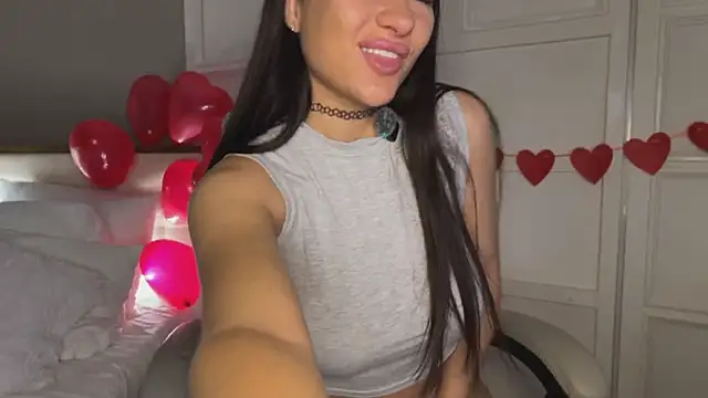 Snapshot of UrLillShy chatting on 02/06/26, 12:15 UrLillShy online show from 02/06/26, 12:15