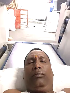 priyadarshiPRIYASEXCPL223 online show from 04/05/26, 07:05