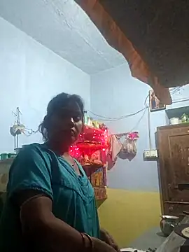 Snapshot of priyadarshiPRIYASEXCPL223 chatting on 04/13/26, 02:00 priyadarshiPRIYASEXCPL223 online show from 04/13/26, 02:00