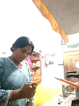 Snapshot of priyadarshiPRIYASEXCPL223 chatting on 04/15/26, 01:23 priyadarshiPRIYASEXCPL223 online show from 04/15/26, 01:23