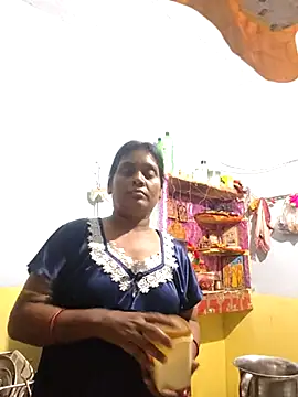 Snapshot of priyadarshiPRIYASEXCPL223 chatting on 04/18/26, 01:48 priyadarshiPRIYASEXCPL223 online show from 04/18/26, 01:48