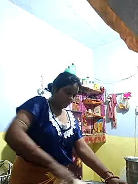 Snapshot of priyadarshiPRIYASEXCPL223 chatting on 05/19/26, 01:11 priyadarshiPRIYASEXCPL223 online show from 05/19/26, 01:11