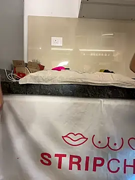 Miss  Malaika online show from 03/14/25, 11:56