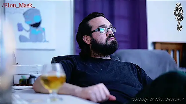 Seraph De La Luna online show from 01/12/25, 07:43