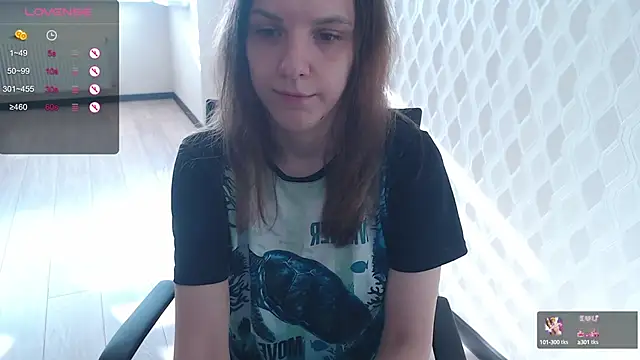 LisaHeart online show from 09/15/25, 12:49