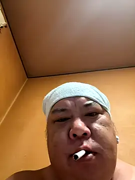 Snapshot of punk0805 chatting on 09/13/25, 04:29 punk0805 online show from 09/13/25, 04:29