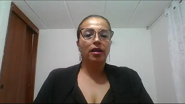 RossanaLionheart online show from 02/11/25, 07:38